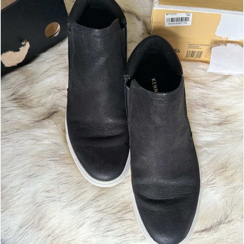 ❤️KENNETH COLE BLACK LEATHER SLIP ON SNEAKERS❤️